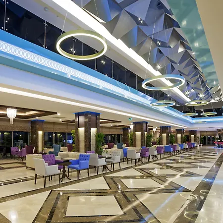 Hotel Luna Blanca &