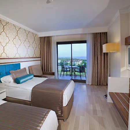 Hotel Luna Blanca &
