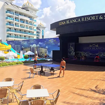 Luna Blanca & 5* Σιντέ