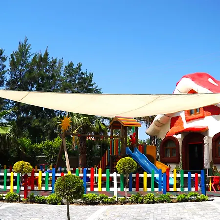 Luna Blanca & 5* 锡德