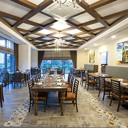 Luna Blanca & Ξενοδοχείο 5*