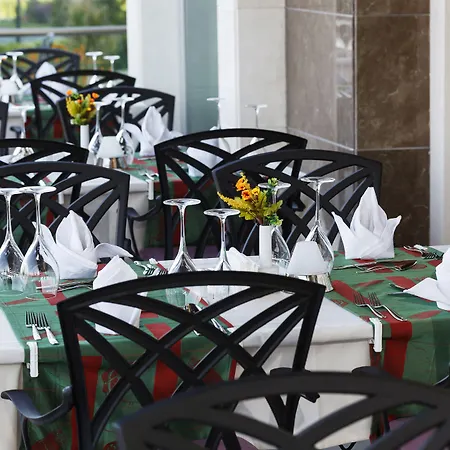 酒店 Luna Blanca & 5*