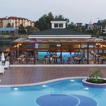 Luna Blanca & Hotel 5*